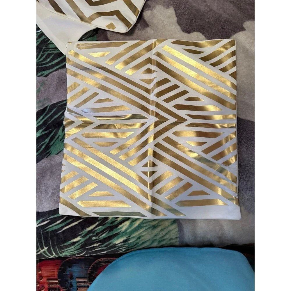 Pillow case covers